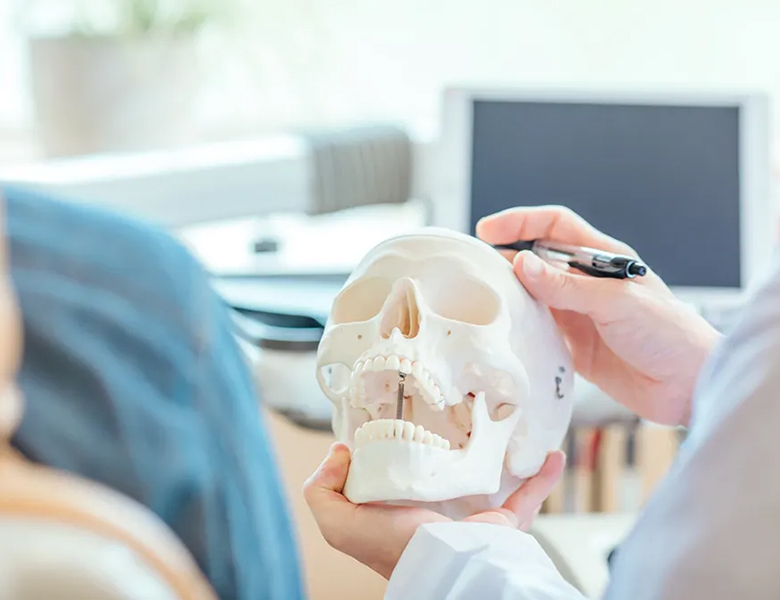 茗荷谷駅徒歩2分の歯医者｜佐藤歯科医院の顎関節症